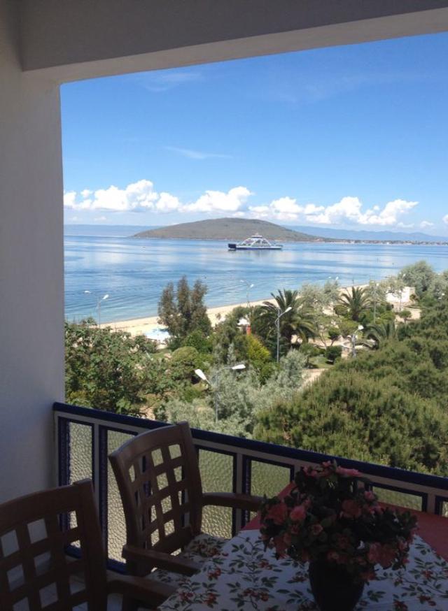 Dilay Apart Aparthotel Avsa Adasi Exterior photo